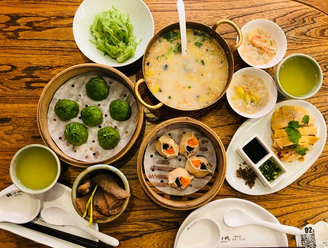 chinese food in plates and pans