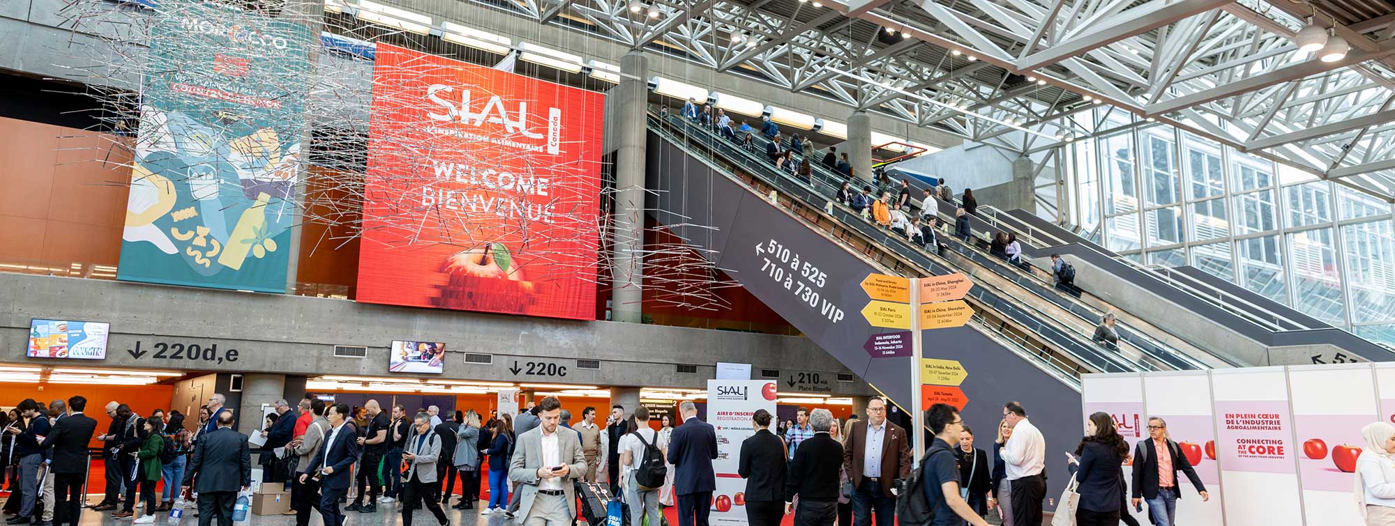  Visitors coming to SIAL Paris