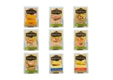 Range of sliced vegan products  - Range of vegan products for snacking. Sliced cheese and delicatessen substitutes.<br/>SIAL PARIS 2016