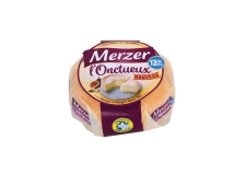 Merzer L'onctueux  - Low fat creamy and indulgent cheese. Made with semi-skimmed milk. 12% fat. Made in Brittany.<br/>SIAL PARIS 2016