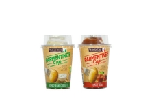 Parmetine's cup - Small potatoes in microwaveable cup with sauce in the lid. Already washed to eat with skin. Ready in 6 minutes. In a 275g cup.<br/>SIAL PARIS 2016
