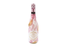 Cosmopolitan diva - Sparkling alcoholic drink filtered through gold. Made from apple wine. To drink as an aperitif. For women. In a sophisticated bottle.

<br/>SIAL PARIS 2014